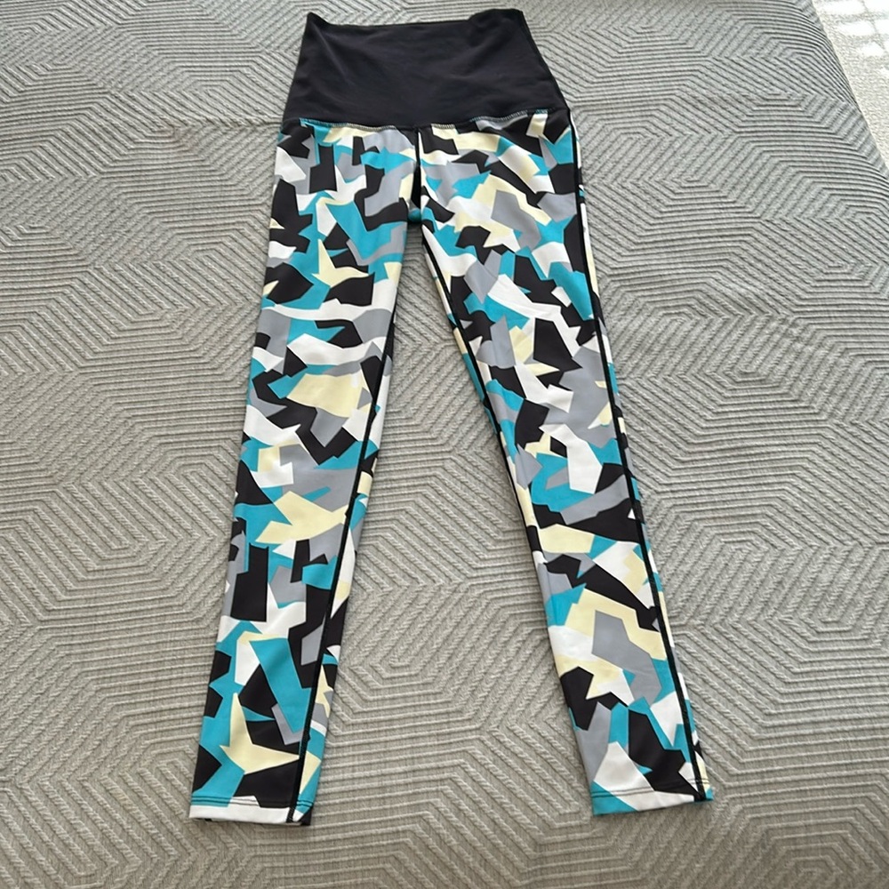 Pure Barre high waisted leggings size S